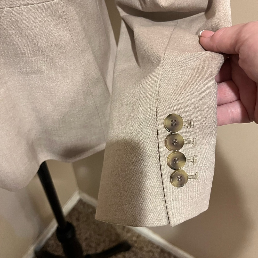 Ann Taylor  Cream Stretch TwillBlazer, lined, size 10 - Picture 6 of 10